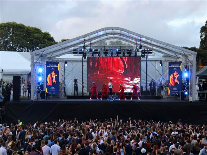 P4.81 Wal Fideo LED Rhentu Awyr Agored Yn Awstralia